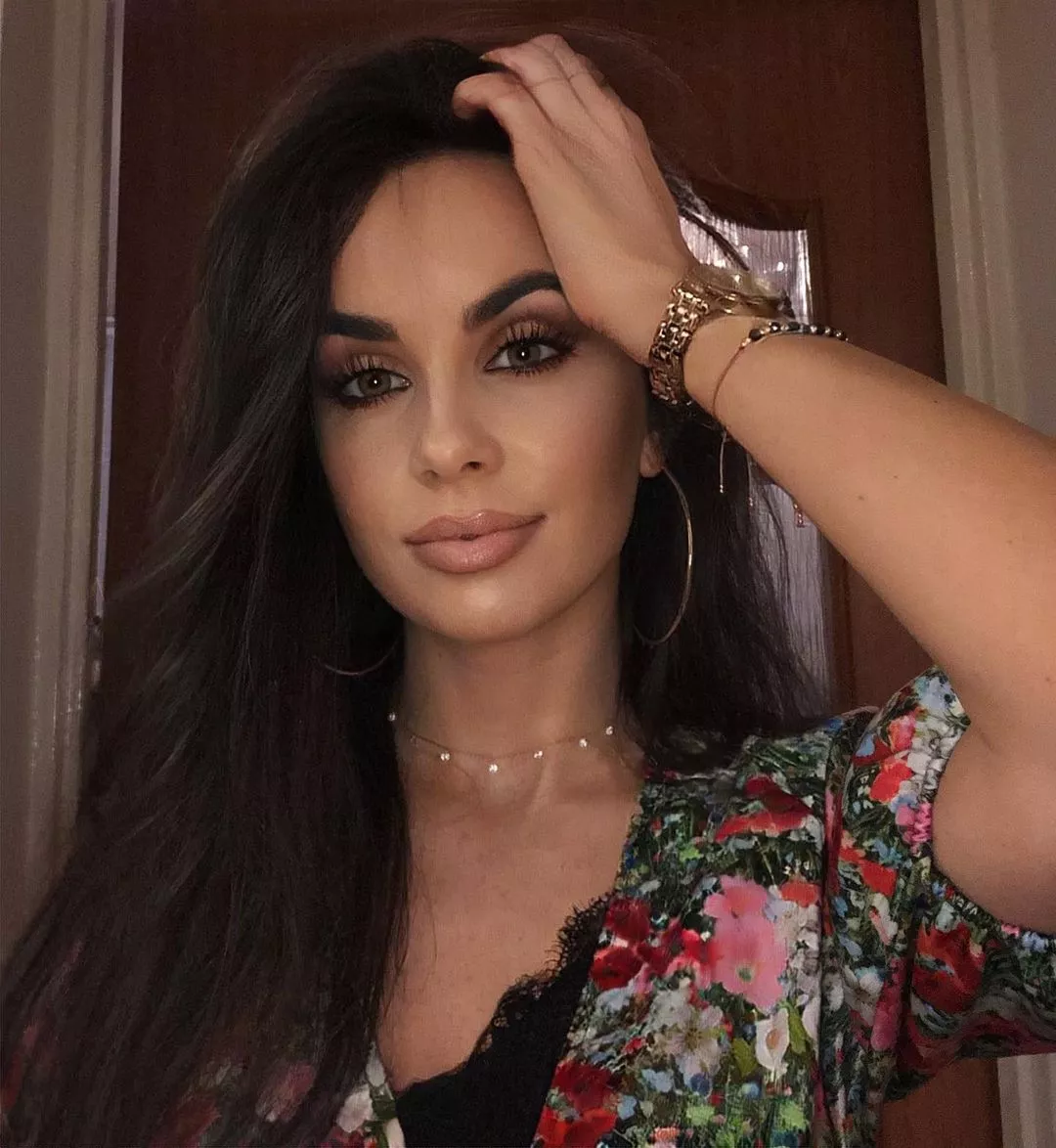 Gorąca fotka wokalistki disco polo trafiła do sieci! Ponętne bikini podkreśliło Jej zmysłowe ciało!
